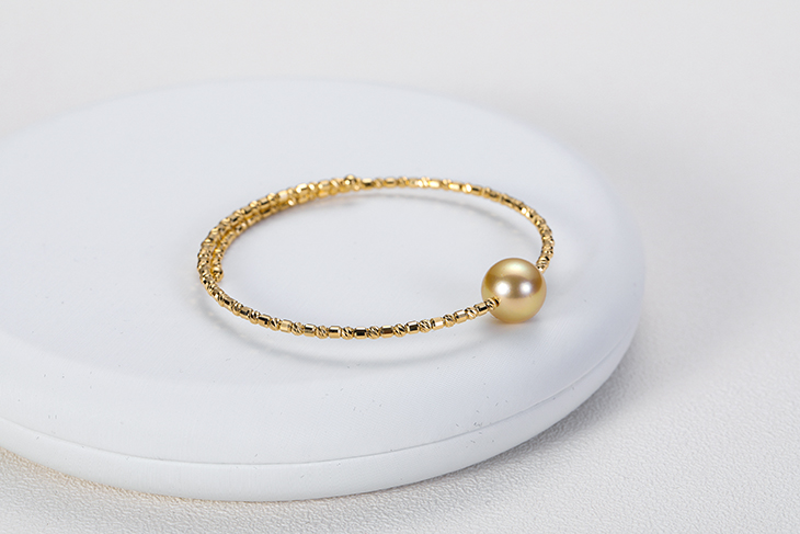 安妮高贵梦幻18k金珍珠手镯